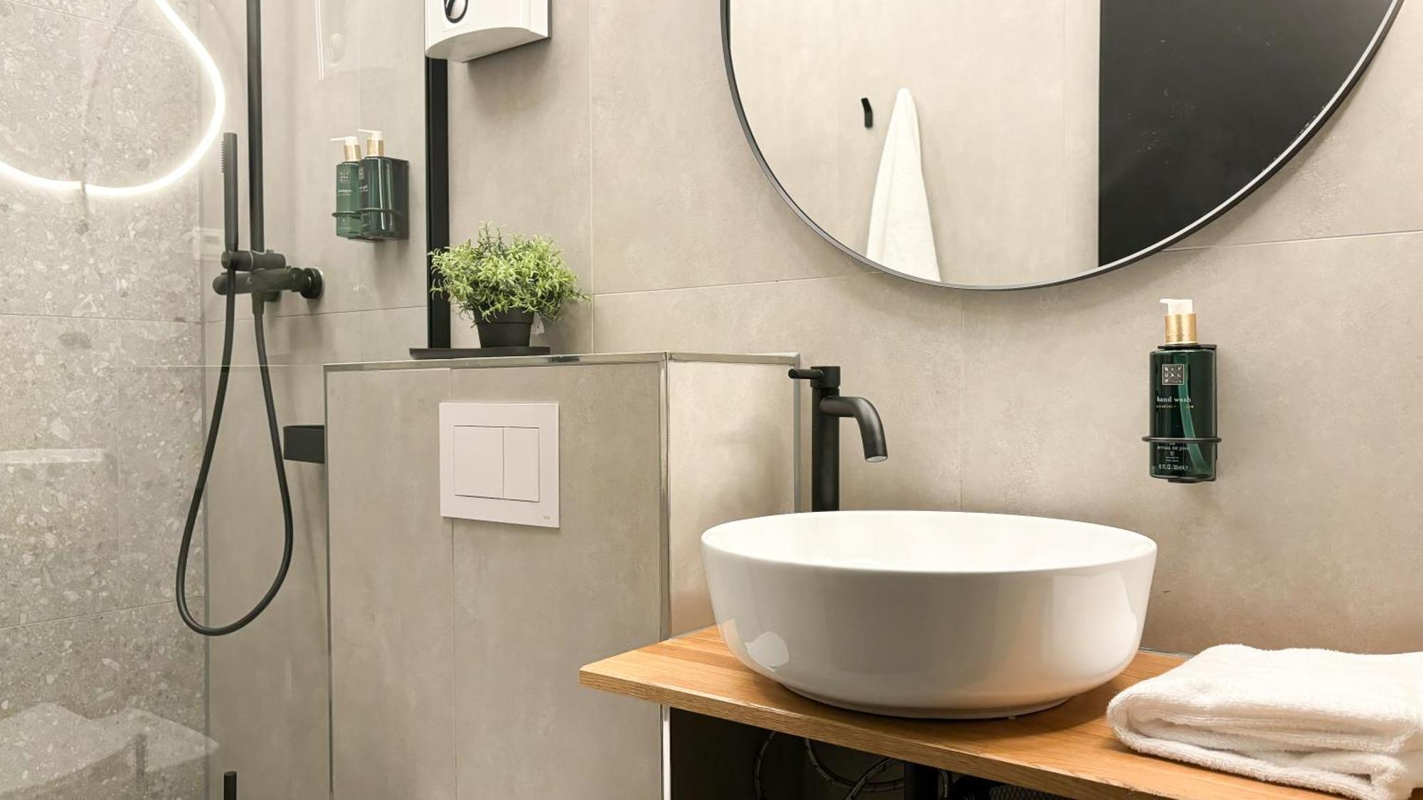 Inside Willingen - Design Apartment Mit Balkon Luaran gambar